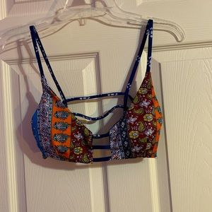 Graphic Bathing Suit Top